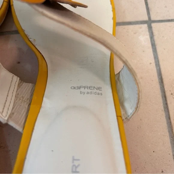 Rockport women’s size 11 Wedge Sandals with Orange Floral Accent Cruise Resort - Picture 7 of 10